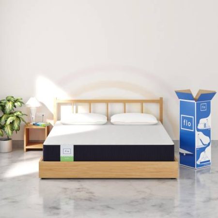 FLO ORTHO 8 inch Queen PU Foam Mattress