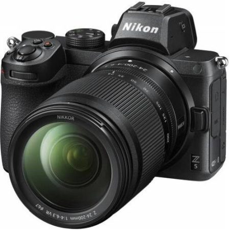 NIKON Z5 Mirrorless Camera 24-200 mm